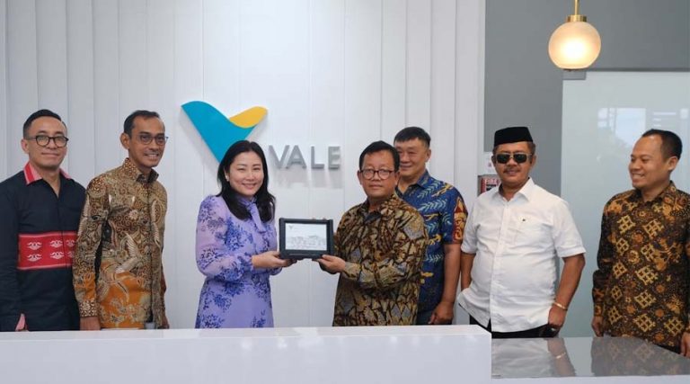 vale-komisi vii dpr