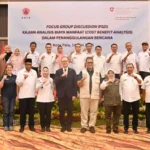 Foto bersama usai pembukaan FGD Penanggulangan Bencana bersama BNPB dan Kedutaan Swiss di palu, Rabu (14/5/2025). (Foto: prokopim Setda Kota Palu/Iwan)