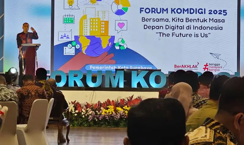 Seremonial pembukaan Forum Komdigi di Surabaya, Rabu (7/5/2025). (Foto: Diskominfosantik Palu/Chandra)