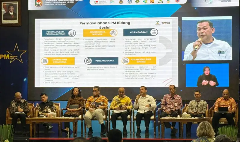SPM Awards 2025 oleh Kemendagri di Gedung Serbaguna Ditjen Bina Pembangunan Daerah , Jakarta Selatan, Jumat (23/5/2025). (Foto: prokopim Setda Kota Palu)