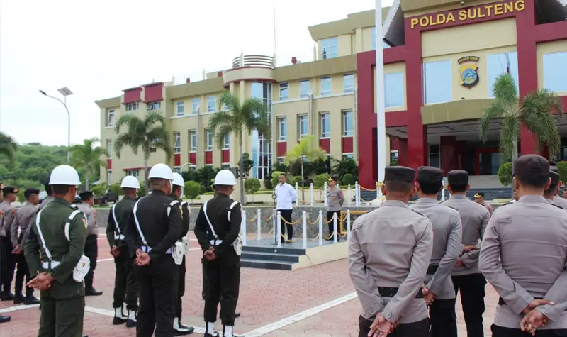 Apel Operasi Pekat TInombala 2025 yang diperpanjang di mapodla Sulteng, Senin (19/5/2025). (Foto: Humas Polda Sulteng)