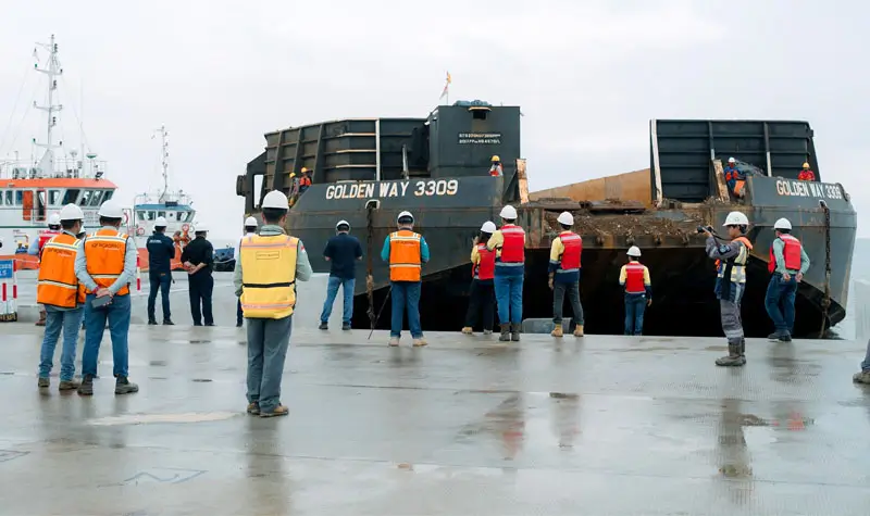 Kunjungan Komandan Lantamal VI TNI AL Makassar Brigjen TNI (Mar) Wahyudi di proyekpembangunan Jetty di IGP Morowali, Rabu (21/5/2025). (Foto: PT Vale Indonesia)